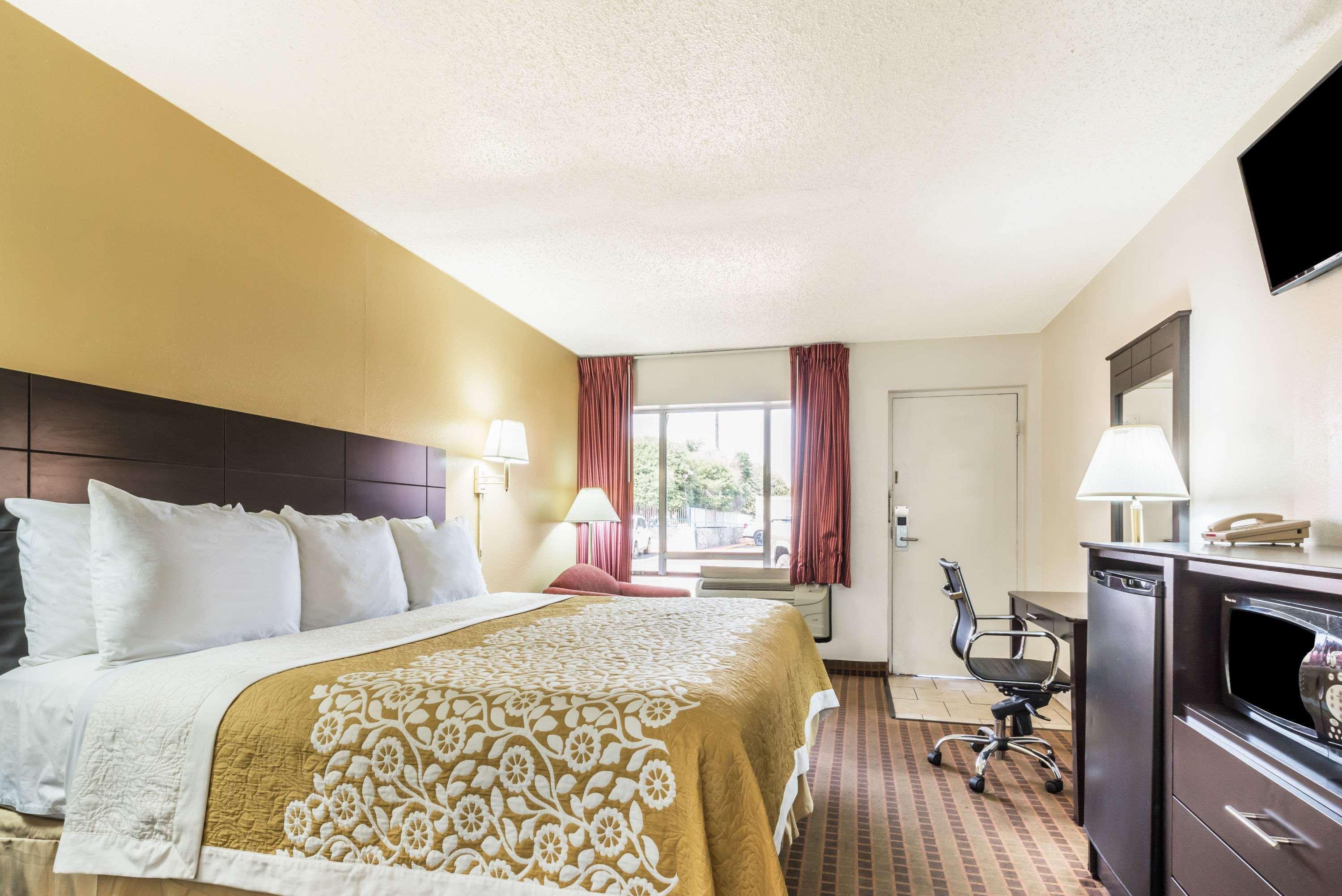 Days Inn South Fort Worth Exterior foto